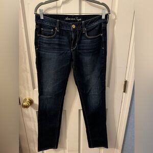 American Eagle Dark Wash Stretchy Skinny Jean Regular Length size 8